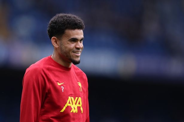 Barcelona Chốt Thương Vụ Rashford, Gác Lại Luis Diaz