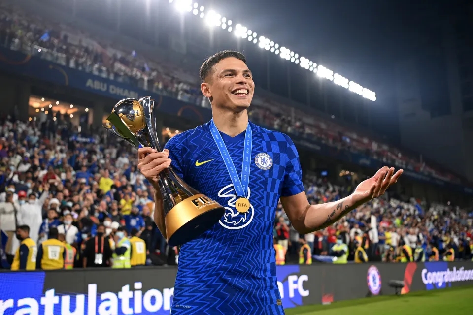 Thiago Silva: Trận đấu đầy cảm xúc giữa huyền thoại và đội bóng cũ