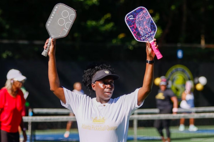 Chọn vợt Pickleball cho nữ: Hướng dẫn A-Z để có sự lựa chọn hoàn hảo-682651