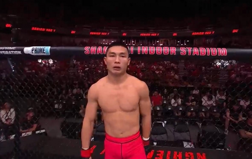 Nghiêm Văn Ý thi đấu tại Road to UFC 2025
